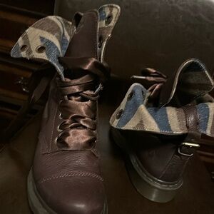 Dr. Marten Air Waves